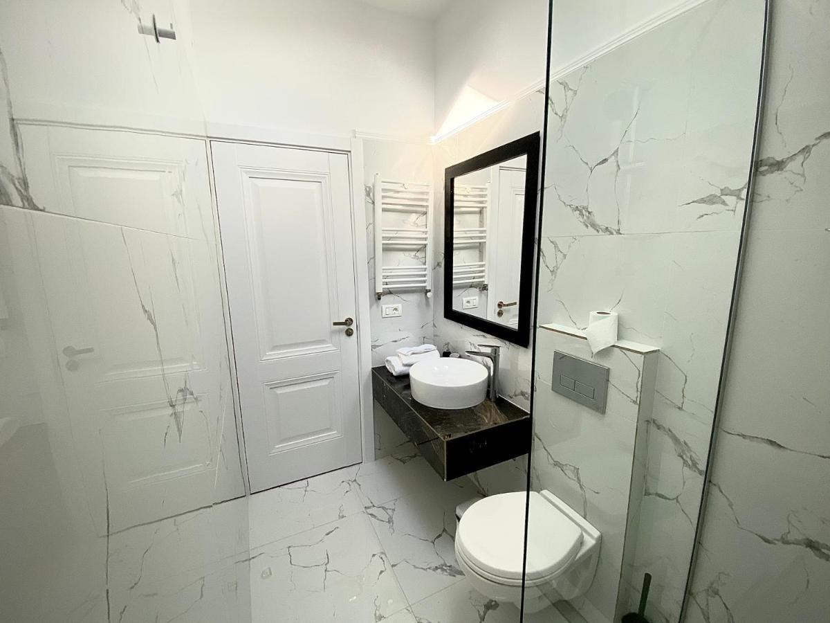 Appartamento Erbario House Bucarest Esterno foto