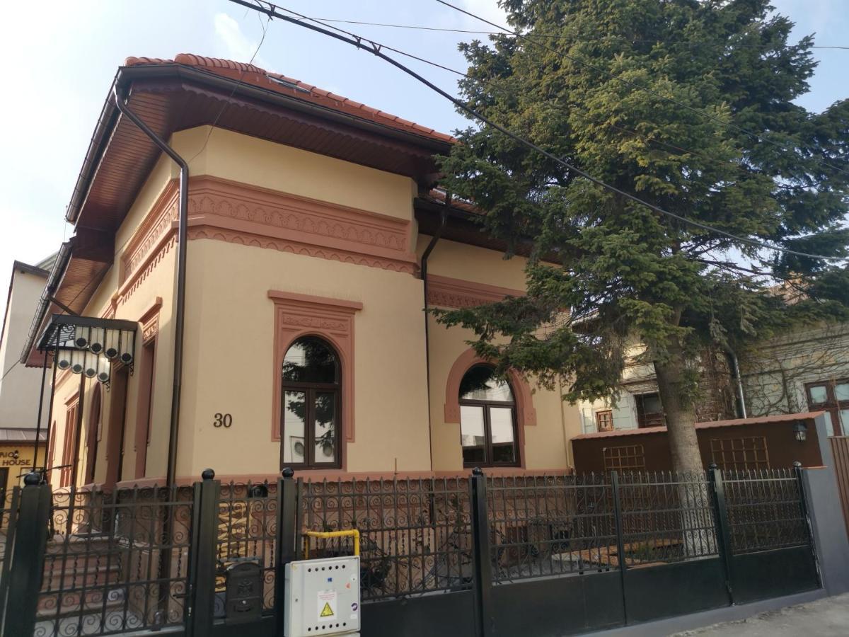 Appartamento Erbario House Bucarest Esterno foto